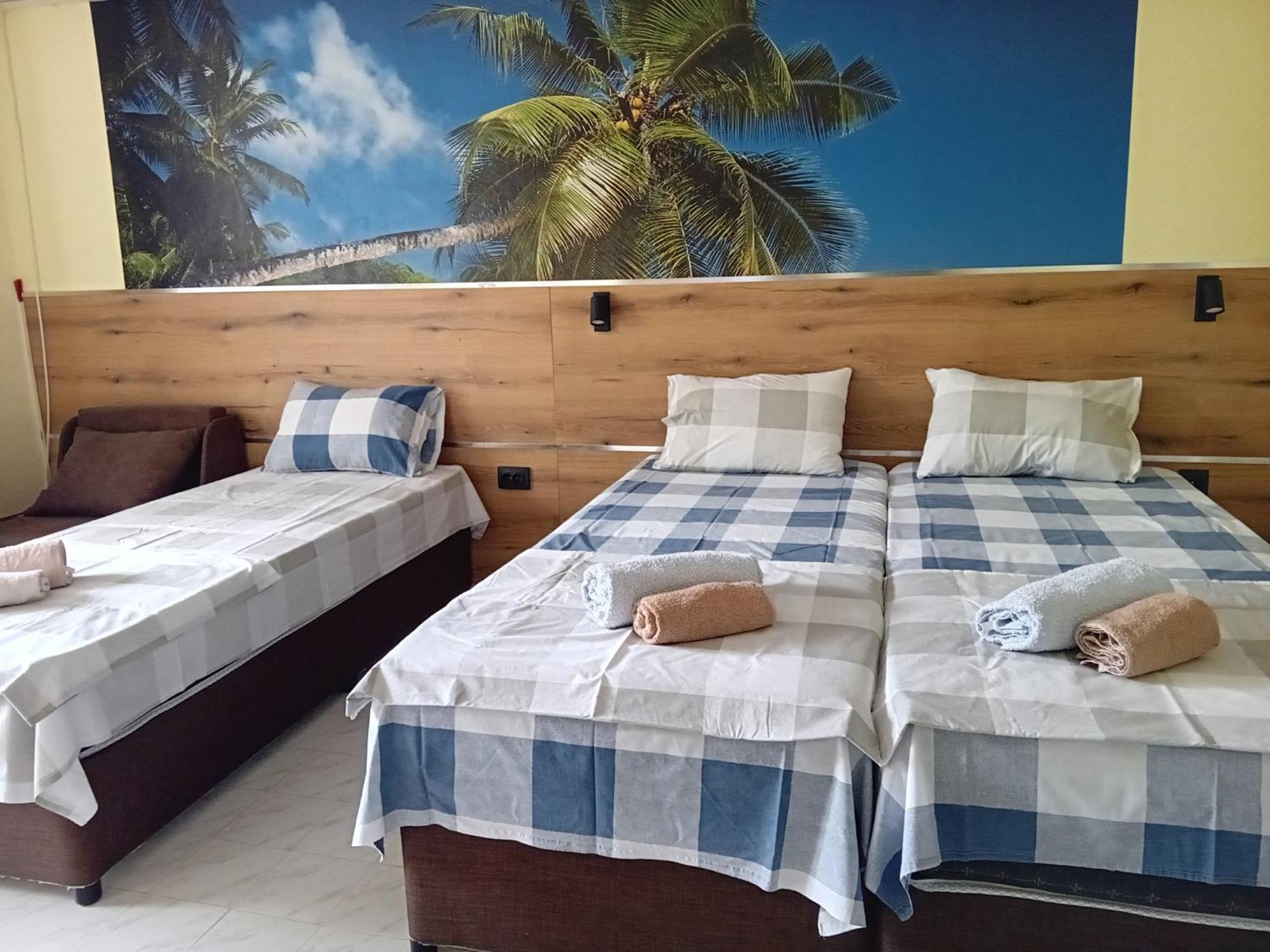 Guesthouse Oasis คีตาน ภายนอก รูปภาพ